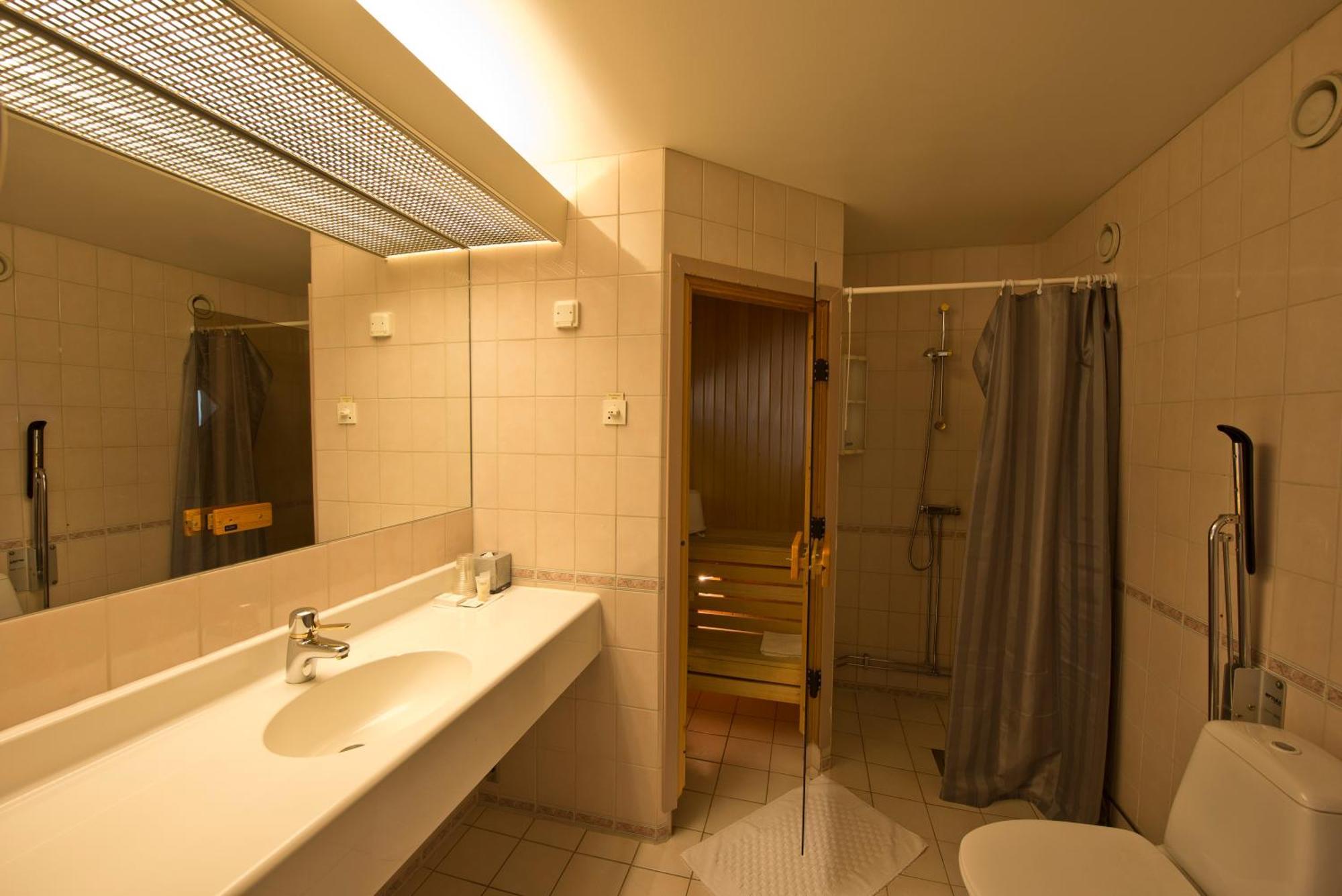 Mini Suite,678299736:JPEG